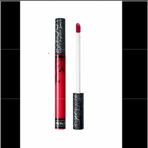 KVD vegan beauty Everlasting liquid lipstick